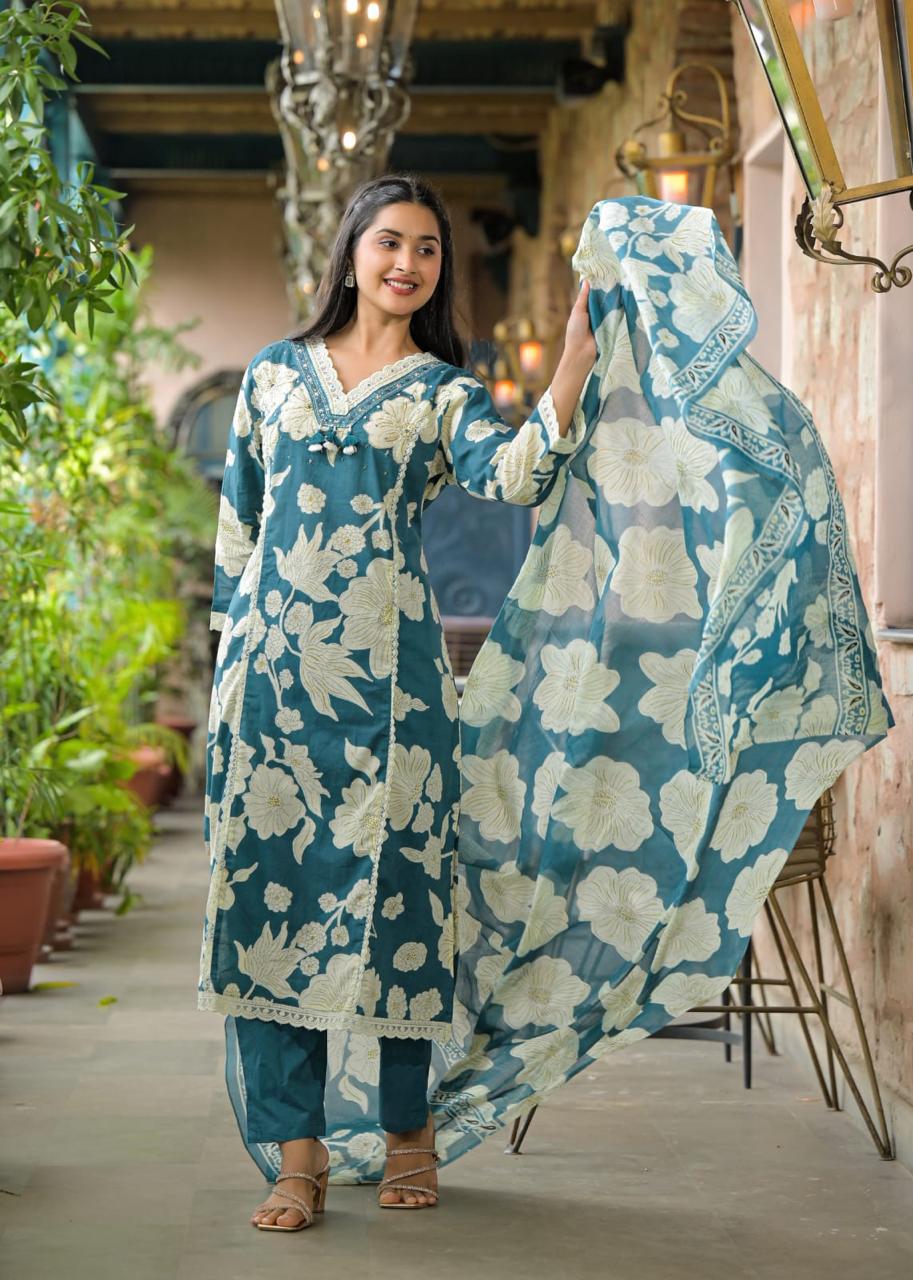 Floral Elegance Embroidered Tunic Set